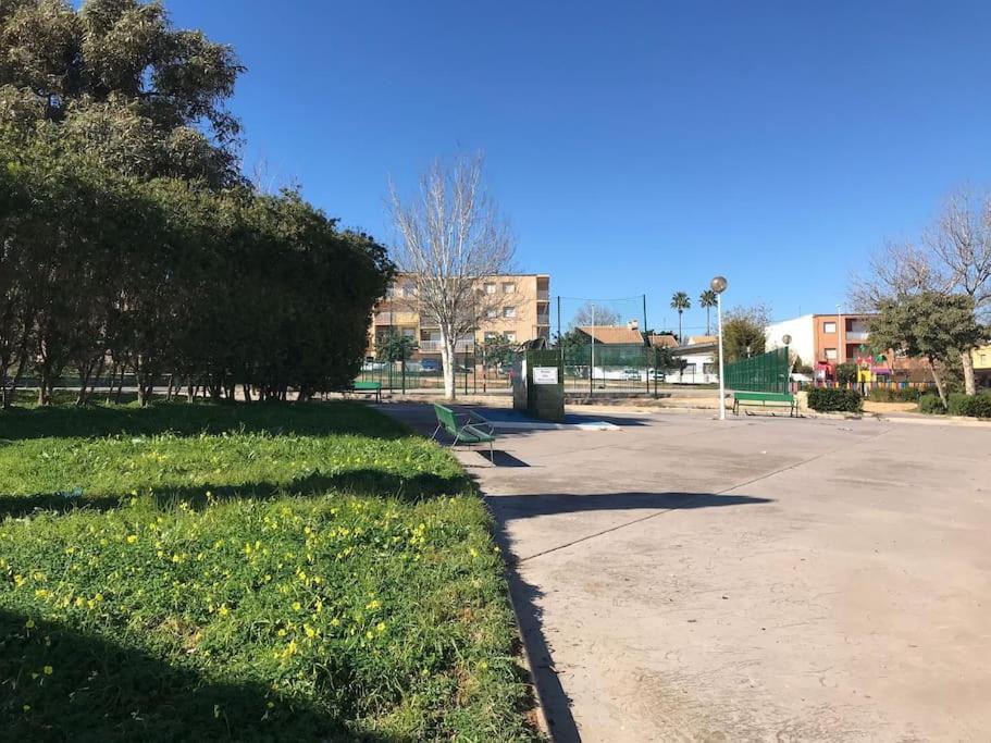 Apartamento En Los Nietos Con Piscina Comunitaria. Экстерьер фото