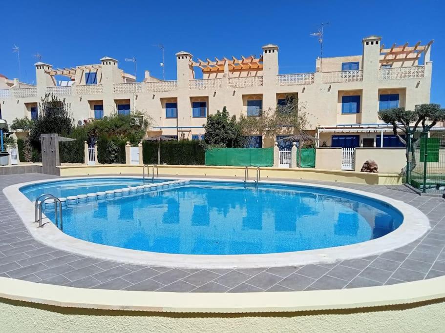 Apartamento En Los Nietos Con Piscina Comunitaria. Экстерьер фото