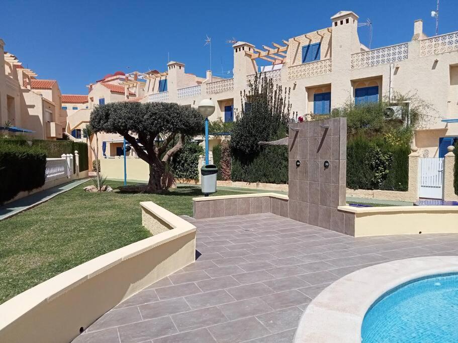 Apartamento En Los Nietos Con Piscina Comunitaria. Экстерьер фото